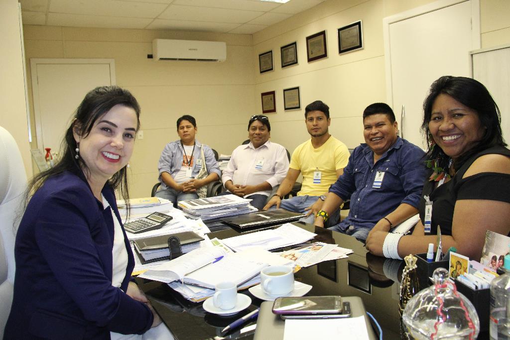 Imagem: Lideranças indígenas de Mato Grosso do Sul reuniram-se com deputada Mara Caseiro